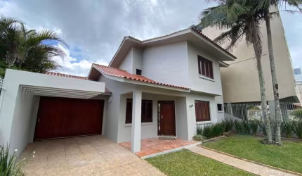 Casa/Sobrado 4 Dormitórios - Bairro Barra