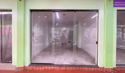Sala comercial a venda no centro de Tramandaí