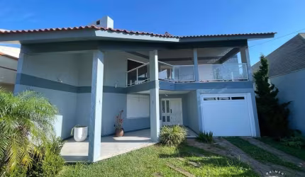 Casa/Sobrado 4 Dormitórios - Bairro Centro