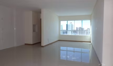 Apartamento 2 Dormitórios no centro de Tramandaí RS
