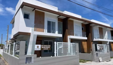 Sobrado Duplex a venda em Tramandaí