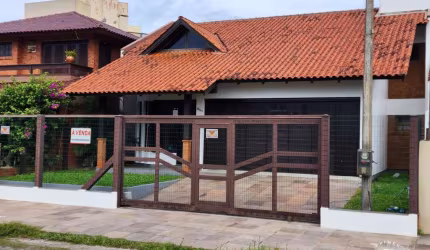Casa/Sobrado 3 Dormitórios - Bairro Zona Nova