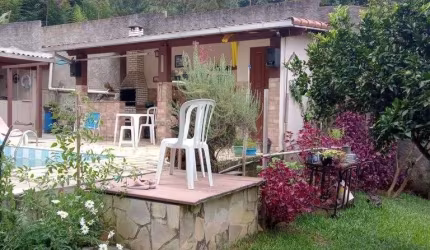 Casa para Venda em Teresópolis, Vale do Paraíso, 3 dormitórios, 1 suíte, 3 banheiros, 5 vagas