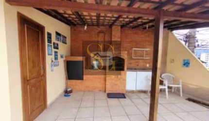 Casa para Venda em Teresópolis, Agriões, 5 dormitórios, 2 suítes, 3 banheiros, 2 vagas
