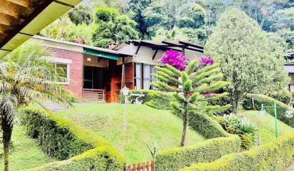 Casa em Condomínio para Venda em Teresópolis, Posse, 3 dormitórios, 1 suíte, 2 banheiros, 1 vaga