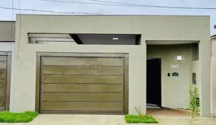 Casa térrea e nova no Rita Vireira