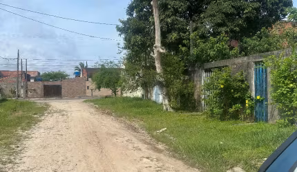 Casa em Peruíbe a 1.500 mts da praia