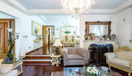 Apartamento - Perdizes - 3 Dormitórios - 226 m².