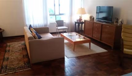 Apartamento à venda no Paraíso