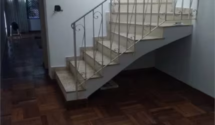 Casa,  Vila Nova Conceição, em São Paulo.