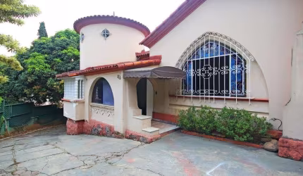 Pacaembu - casa térrea