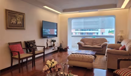 APARTAMENTO EM ÓTIMA LOCALIZAÇÃO NO BROOKLIN!!