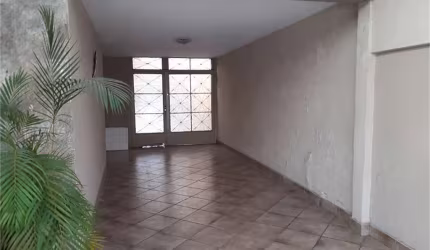 Casa-São Paulo-VILA ROMANA | Ref.: REO23595