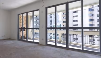 APARTAMENTO A VENDA EM MOEMA COM 160M²