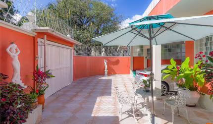 Sumaré  cinco dormitórios com piscina  - venda