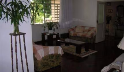 Casa comercial ou residencial de esquina