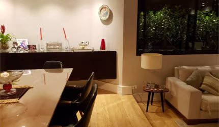 Muita luz,espaço e personalidade nesse apartamento no melhor de Moema Indios