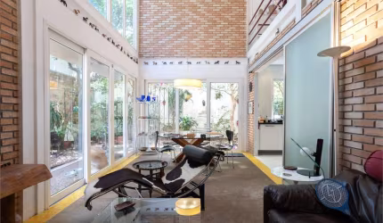 Casa-São Paulo-VILA MADALENA | Ref.: REO54910