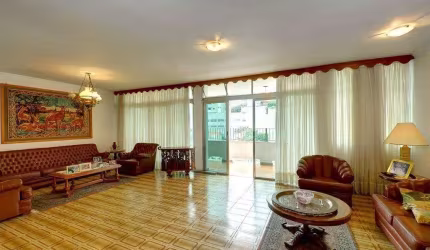 Sobrado isolado no Jardim da Glória/Klabin - 385m² 6 vagas