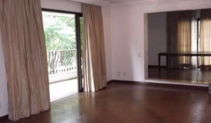 apartamento no Campo Belo com 4 suítes e 4 vagas
