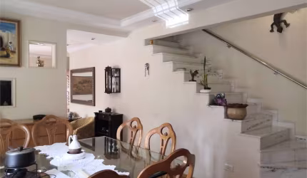 Casa de vila a venda em Perdizes