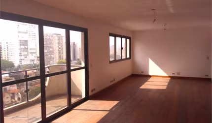 Apto em Higiênopolis com 228 de au, 3 suites,  3 vagas Vista maravilhosa do Pacaembu!!!