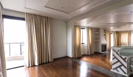Apartamento com 250 m² - 4 suítes e 4 vagas em Moema Índios!!!