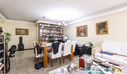 Apartamento espaçoso entre o Parque do Ibirapuera e Av. Paulista.