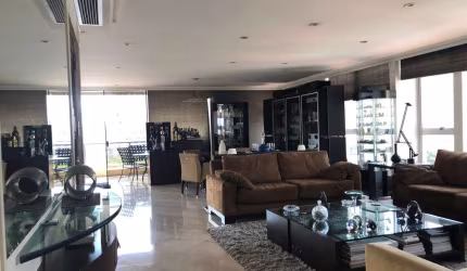 Apartamento à venda no Brooklin de 400m² com 4 dormitórios, 1 suíte e 4 vagas