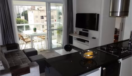 Belo apartamento no Brooklin, mobiliado, 2 vagas, próximo do Metrô Campo Belo!