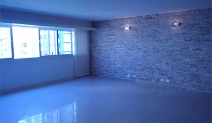 Apartamento 196m2, 4 dormitórios, 2 suítes, 2 vagas, sala ampla, no Paraíso.