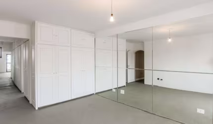 Apartamento de 270m² à Venda em Moema Índios - 4 Dormitórios, 2 Suítes, 3 Vagas, Lazer Completo