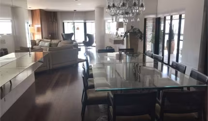 Apartamento a venda no Panamby