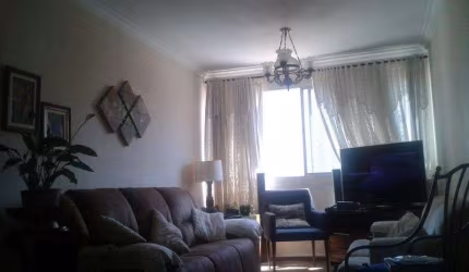 Apartamento Reformado na Vila Olímpia com renda de 4.500,00 (Aluguel)