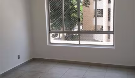 Apartamento-São Paulo-PARAÍSO | Ref.: REO192130