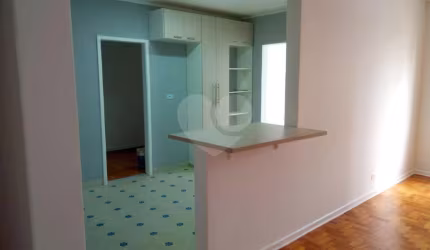 Apartamento 101m2, 2 dormitórios, 1 vaga, na melhor localização de Perdizes.