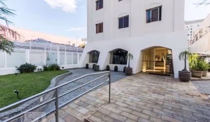 Apartamento com 3 dormitórios e 2 vagas no Itaim Bibi