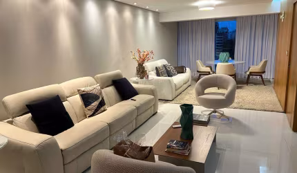 VILA NOVA CONCEIÇÃO - 180M2 COM 3 SUÍTES E 3 VAGAS DE GARAGEM