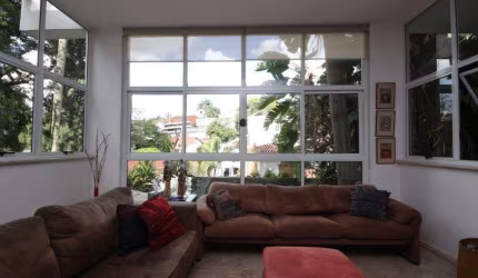 Casa com 4 dormitórios à venda, 447 m² por R$ 4.500.000,00 - Pacaembu - São Paulo/SP