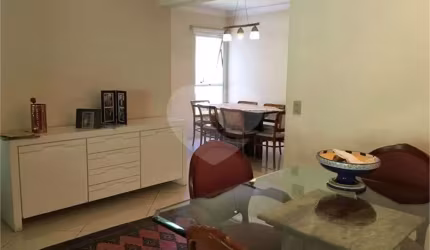 Apartamento-São Paulo-CAMPO BELO | Ref.: REO300408