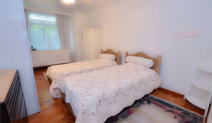 Vende-se Apto GARDEN c/ 3 dormitórios andar térreo na av. Paulista .