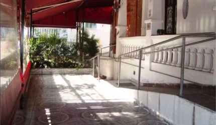 Imóvel Comercial   394,00m2 - 1Km do metrô