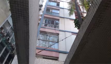 Apartamento 97m²  3 dormitórios 1 vaga.Excelente opção na Região da Paulista