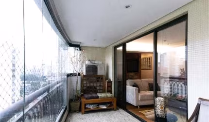 Apto de 116m² - Mobiliado - Moema Pássaros - fora da rota!