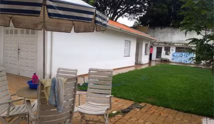 Casa de 340m², Isolada e na Localização Nobre do Brooklin