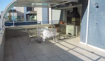 Ótima cobertura duplex no Brooklin Novo, 252 m² de AU, 3 vagas!