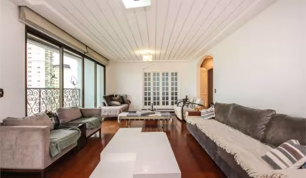 apartamento com 4 dormitórios e 3 vagas no Campo Belo à 140m para o Colégio Vértice - quadra tênis