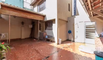 OTIMA CASA EM RUA TRANQUILA / PARECE CASA DE VILA
