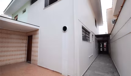 BROOKLIN ! SOBRADO - 185 M² 3DORM 2 VAGAS