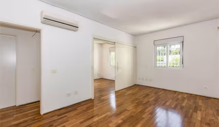 Casa-São Paulo-JARDIM EUROPA | Ref.: REO445989
